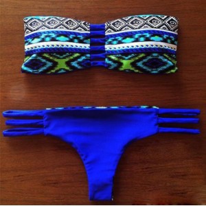 http://www.bikini-monokini.com/945-2602-thickbox/maillot-de-bain-femme-bandeau-bleu.jpg